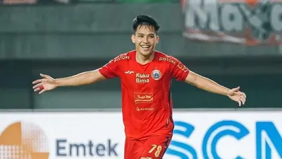 Nama Witan Sulaiman saat ini tengah menjadi perbincangan hangat para pecinta sepakbola Indonesia usai dirinya pindah dari Persija ke Bhayangkara FC.