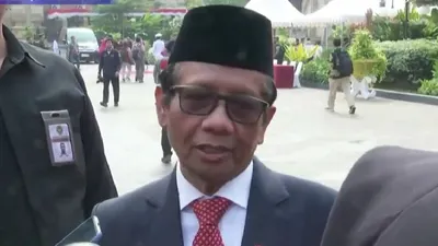 Eddy Hiariej Jadi Tersangka Suap dan Gratifikasi, Mahfud MD: Koruptor Jahat Harus Disikat