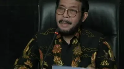 Diberhentikan sebagai Ketua MK karena Pelanggaran Etik, Anwar Usman Sampaikan Ini ke Publik