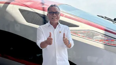 Mendag Zulkifli Hasan atau Zulhas secara tegas berkomentar soal pedagang tanah abang yang minta e-commerce ditutup 