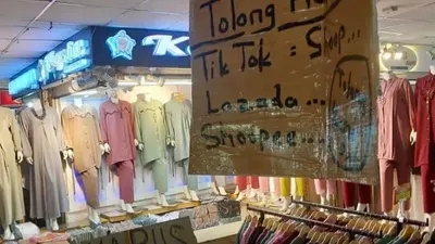 Usai layanan TikTok Shop resmi ditutup, kini pedagang Tanah Abang ramai-ramai meminta e-commerce lain seperti Shopee, Lazada juga ditutup.