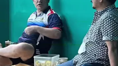 Ngeri! Menteri Pertanian Syahrul Yasin Limpo Undurkan Diri, Kini Beredar Foto Ketua KPK dan Terduga Korupsi (IG @pojokmakassar.id)