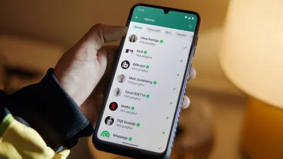 Illustrasi. Cara berhenti saluran WhatsApp