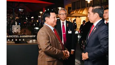Kebersamaan Prabowo Subianto dan Presiden Joko Widodo (Jokowi)
