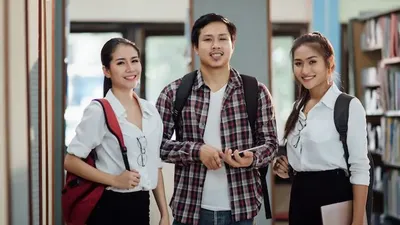 Ilustrasi jurusan kuliah di UI yang banyak dicari di dunia kerja.