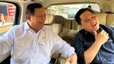 Momen Menteri BUMN Erick Thohir bersama Menteri Pertahanan Prabowo Subianto
