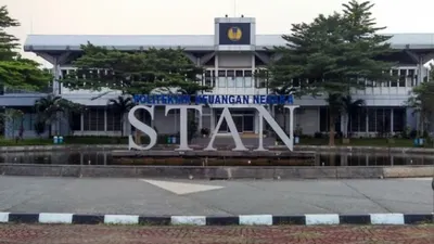 Terdapat dua sekolah kedinasan (Sekdin) yang tahun 2024 \akan menggunakan nilai Ujian Tulis Berbasis Komputer Seleksi Nasional Berdasarkan Tes (UTBK SNBT) sebagai syarat masuknya.