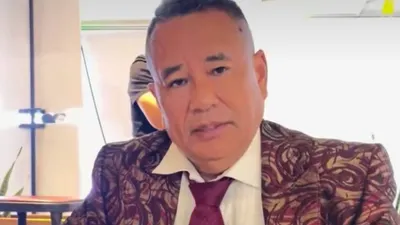 Hotman Paris Sigap Tunggu Keluarga Dini, Korban Penganiayaan Ronald Tannur hingga Tewas