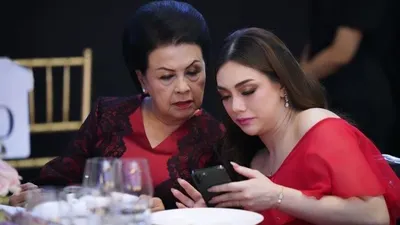 Celine Evangelista bersama istri Jaksa Agung ST Burhanuddin