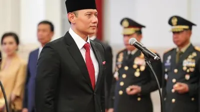 Agus Harimurti Yudhoyono (AHY) resmi dilantik menjadi Menteri Agraria dan Tata Ruang/Badan Pertanahan Nasional (ATR BPN)