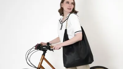 Tas laptop wanita Hush Puppies dari jenis Tote Bag
