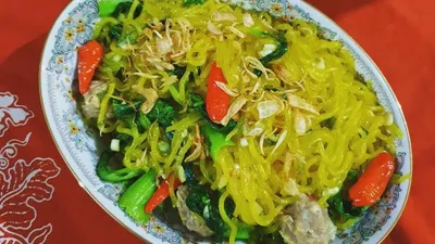 Mi glosor | Ada beberapa kota di Indonesia dengan makanan khas ramadhan nya masing-masing. Apa saja? Simak ulasannya pada artikel ini.
