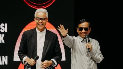 Ganjar Pranowo dan Mahfud MD