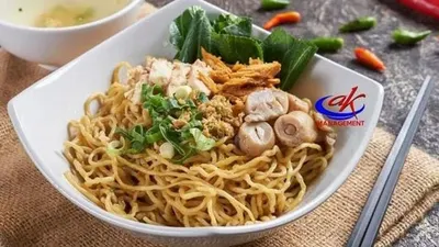 5 Kuliner Legendaris di Jakarta yang Wajib Dicicipi Mulai dari Bakmi hingga Soto Betawi, Mana Favoritmu?