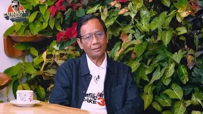 Curhat Mahfud MD Saat Tahu Dikawal 74 Orang dan Alasannya Tak Ingin Lepas Tugas Menko Polhukam Meski Terpilih Jadi Cawapres