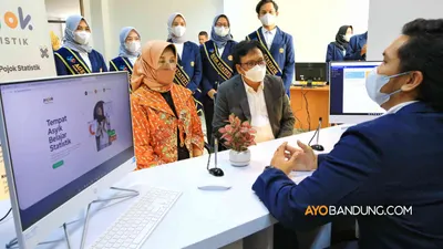 Peresmian Pojok Statistik di Kampus Unpad.