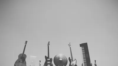 Ilustrasi sifat tersembunyi yang mungkin mengindikasikan seseorang yang suka dengan musik rock.