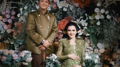 Denny Caknan dan Bella Bonita Gelar Acara Mitoni