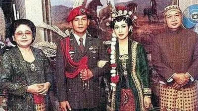 Adapun wanita yang dinikahi oleh Prabowo Subianto yaitu Titiek Soeharto, yang telah melakukan pernikahan 40 tahun yang lalu.