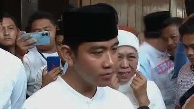 Gibran Rakabuming Raka menyebutkan kalau memang paslon 02 memang ada kecurangan maka bisa diberikan bukti dan dilaporkan.