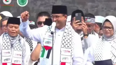 Anies Baswedan Beri Pujian kepada Retno Marsudi: Kita Bangga dengan Ibu Menlu (Tangkapan Layar YouTube.com/OFFICIAL TVMUI) 