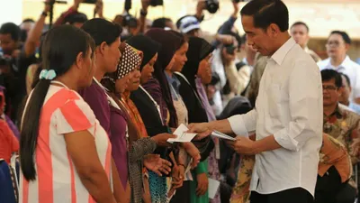 ALHAMDULILLAH Info Langsung dari Presiden, Pemilik KIP dan KIS Kategori Ini Dapat Tambahan Uang Tunai Rp800 Ribu, Bansos Apa?