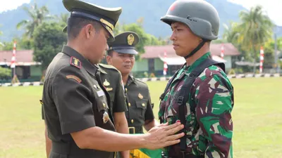 Penerimaan Bintara PK TNI AD 2024 jalur Reguler dan Khusus sudah dibuka bagi lulusan SMA/SMK sederajat.