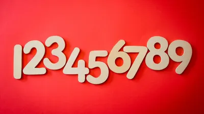 Kamu tinggal memilih angka favoritmu antara 1 hingga 9, dan kita akan membahas apa yang diungkapkan angka favoritmu tentang kepribadian.