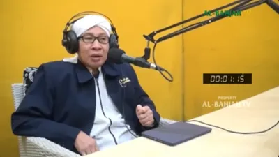 Penceramah Buya Yahya jelaskan hukum apabila seorang umat Muslim yang belum membayar utang puasa Ramadhan namun berniat melakukan puasa sunnah.
