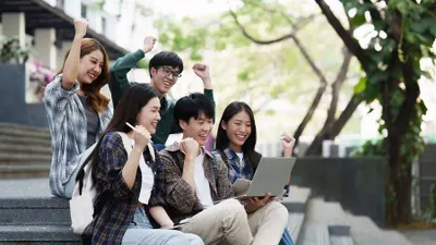 Telkom University menyatakan ada sejumlah jurusan kuliah yang memiliki prospek pekerjaan paling menjanjikan tahun 2024.