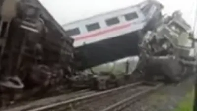 Kecelakaan kereta api Turangga vs kereta api lokal Bandung