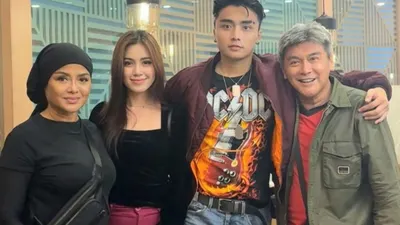 Potret Leon Dozan dan Rinoa Aurora Senduk bersama Willy Dozan dan Betharia Sonata