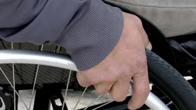 Masih Cair! Ini 7 Kategori yang Berhak Menerima Bansos PKH, Salah Satunya Penyandang Disabilitas