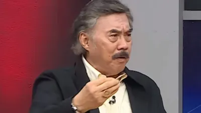 Berbeda dengan kebanyakan pihak yang membela Jessica Wongso dan menuntut keadilan untuknya, Prof Gayus Lumbuun justru sebaliknya.