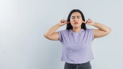 Faktanya ada beberapa alasan yang mendasari mengapa orang lain tidak mau mendengarkan kamu ketika berbicara.