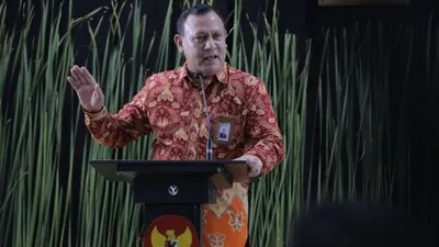 Meski Sudah Dicopot dari Jabatan Ketua KPK dan Berstatus Tersangka, Firli Bahuri Masih Dapat Gaji Puluhan Juta Rupiah