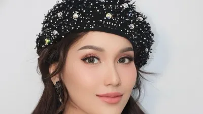 Baru-baru ini, pedangdut papan atas Ayu Ting Ting membongkar sikap Rina Nose yang membuatnya begitu respect.