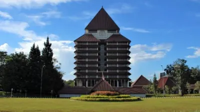 Universitas Indonesia (UI)