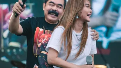 Artis Dangdut Ini Sebut Suaminya akan Calonkan Diri di Pilpres 2024 [Inul Daratista dan Adam Suseno]