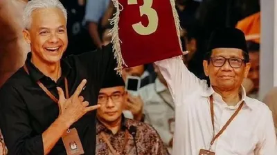 Survei internal TPN Ganjar-Mahfud menempatkan pasangan calon Ganjar-Mahfud di posisi kedua dengan elektabilitas 37 persen.