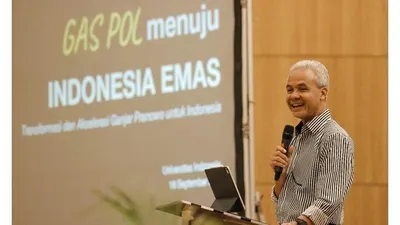 Ganjar Pranowo sempat menyinggung terkait seorang pemimpin bukan malaikat yang bisa menyelesaikan setiap permasalahan.