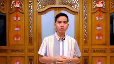Banjir Kritik Soal Kehadirannya di Acara Perangkat Desa, Gibran Rakabuming Ngaku Siap Terima Teguran Bawaslu (instagram.com/@pemkot_solo)