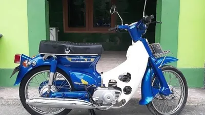 Honda C70, juga dikenal sebagai Honda Cub, telah menjadi legenda di dunia sepeda motor sejak beberapa dekade yang lalu.