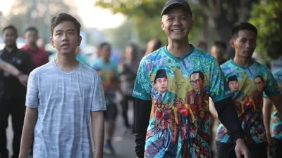 Gestur Disorot saat Jogging Bareng Ganjar, Gibran Rakabuming: Gemes Deh Sama Kubu Lu