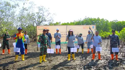 Danamon Peduli Tanam 5000 Pohon Mangrove di Pangandaran untuk Bisnis Berkelanjutan dan Pelestarian Lingkungan
