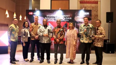 PT Permodalan Nasional Madani (PNM) lakukan sinergi social loan dengan salah satu Bank Multi-nasional, PT Bank HSBC sebagai bentuk komitmen untuk berdayakan ekonomi berbasis kerakyatan melalui pendampingan dan pembiayaan ultra mikro bagi masyarakat Indonesia.