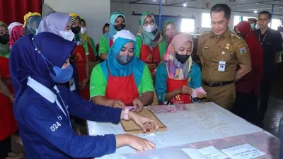 Illustrasi. Daftar 5 Bansos yang Cair Setelah Pemilu