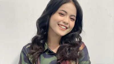 Putri Isnari alias Putri DA dipinang Abdul Aziz anak pengusaha batu bara