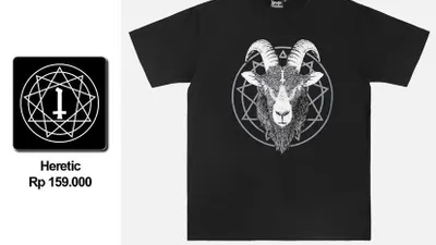 9 Rekomendasi T-Shirt dengan Gaya Metal, Tetap Menawan Meski Bernuansa &lsquo;Kegelapan&rsquo;