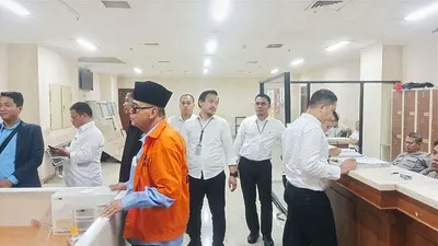 Direktur Tindak Pidana Ekonomi Khusus Bareskrim Polri Brigjen Whisnu Hermawan resmi mengumumkan penetapan Panji Gumilang sebagai tersangka.